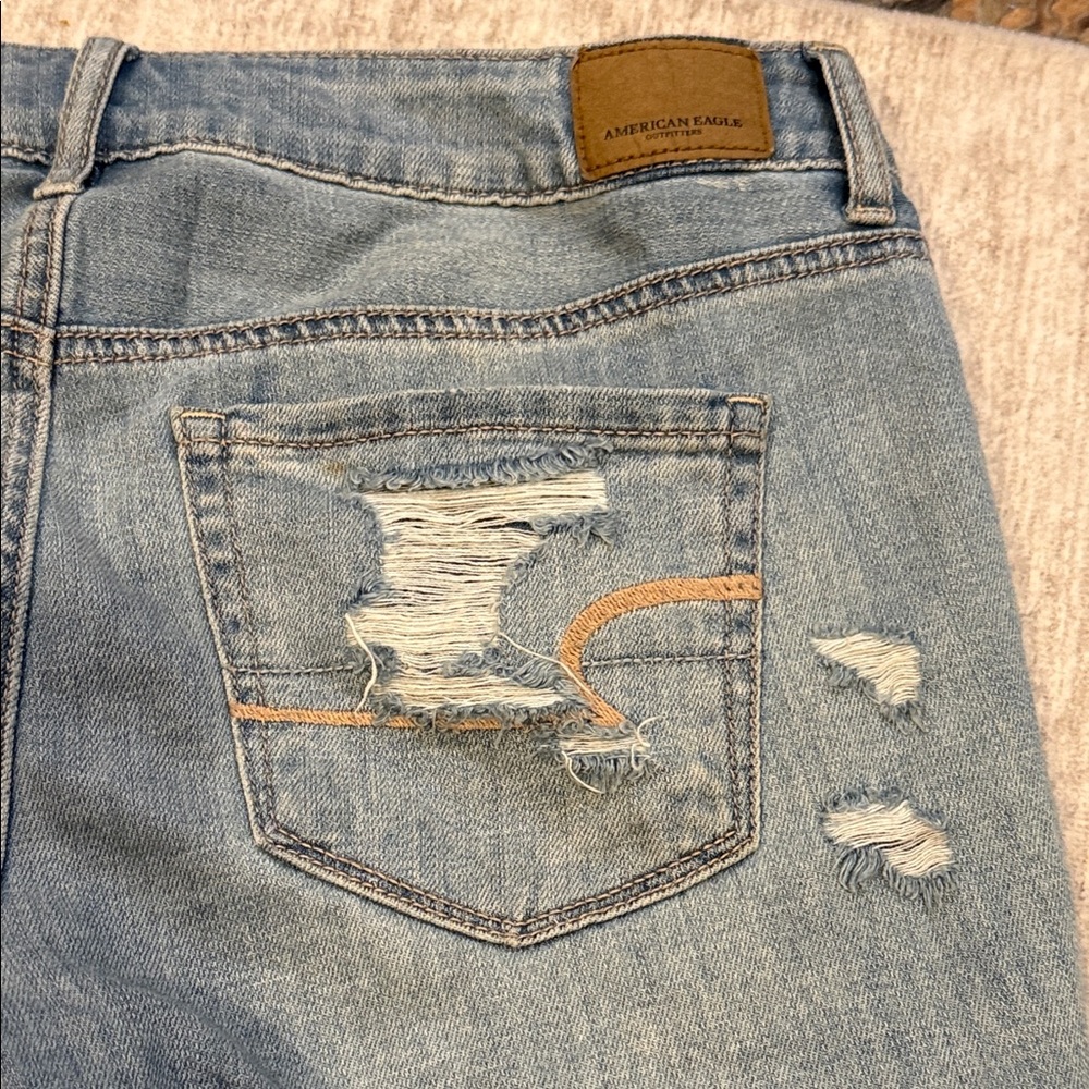 American Eagle Outfitters Distressed Light Blue Denim Jean Shorts - Picture 8 of 9